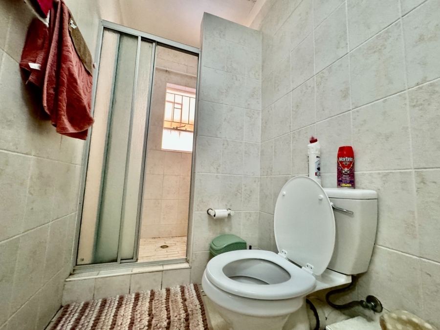 1 Bedroom Property for Sale in Kannoniers Park North West